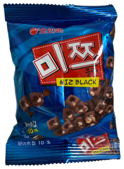 미쯔 블랙 대표사진